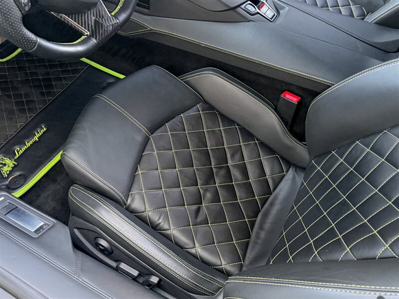 2014 Lamborghini Aventador LP 700-4   - Photo 29 - Bonita Springs, FL 34134