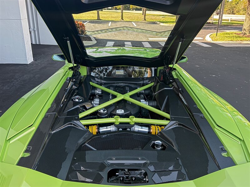 2014 Lamborghini Aventador LP 700-4   - Photo 37 - Bonita Springs, FL 34134