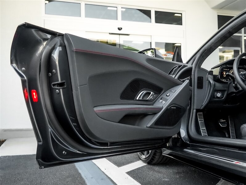 2022 Audi R8 - Photo 22 - Bonita Springs, FL 34134