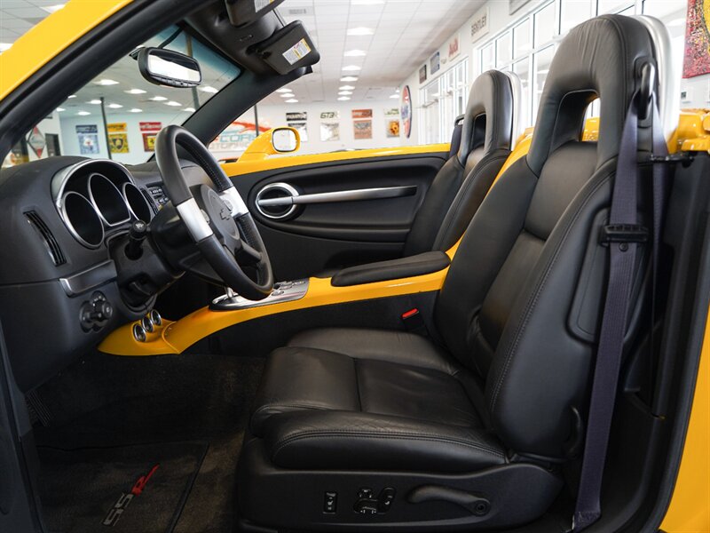 2003 Chevrolet SSR LS - Photo 41 - Bonita Springs, FL 34134