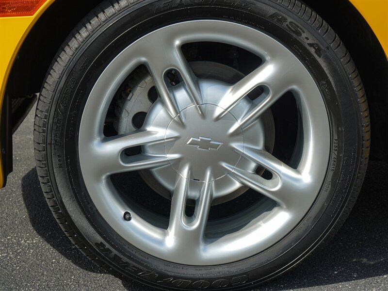 2003 Chevrolet SSR LS - Photo 6 - Bonita Springs, FL 34134