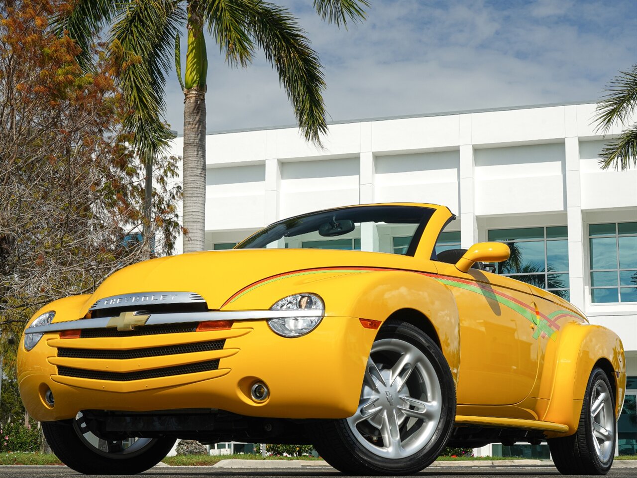 2003 Chevrolet SSR LS   - Photo 24 - Bonita Springs, FL 34134