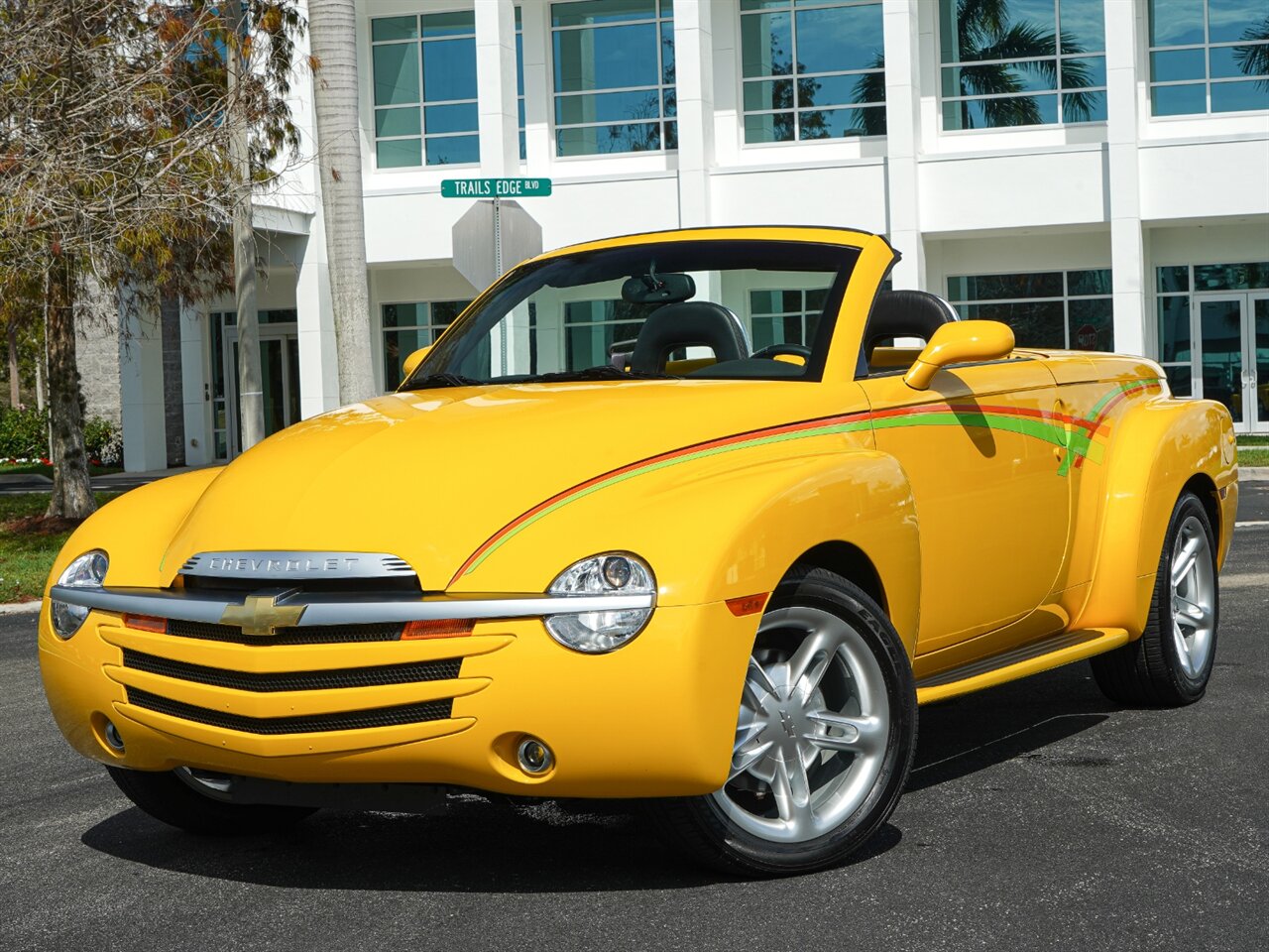 2003 Chevrolet SSR LS   - Photo 23 - Bonita Springs, FL 34134