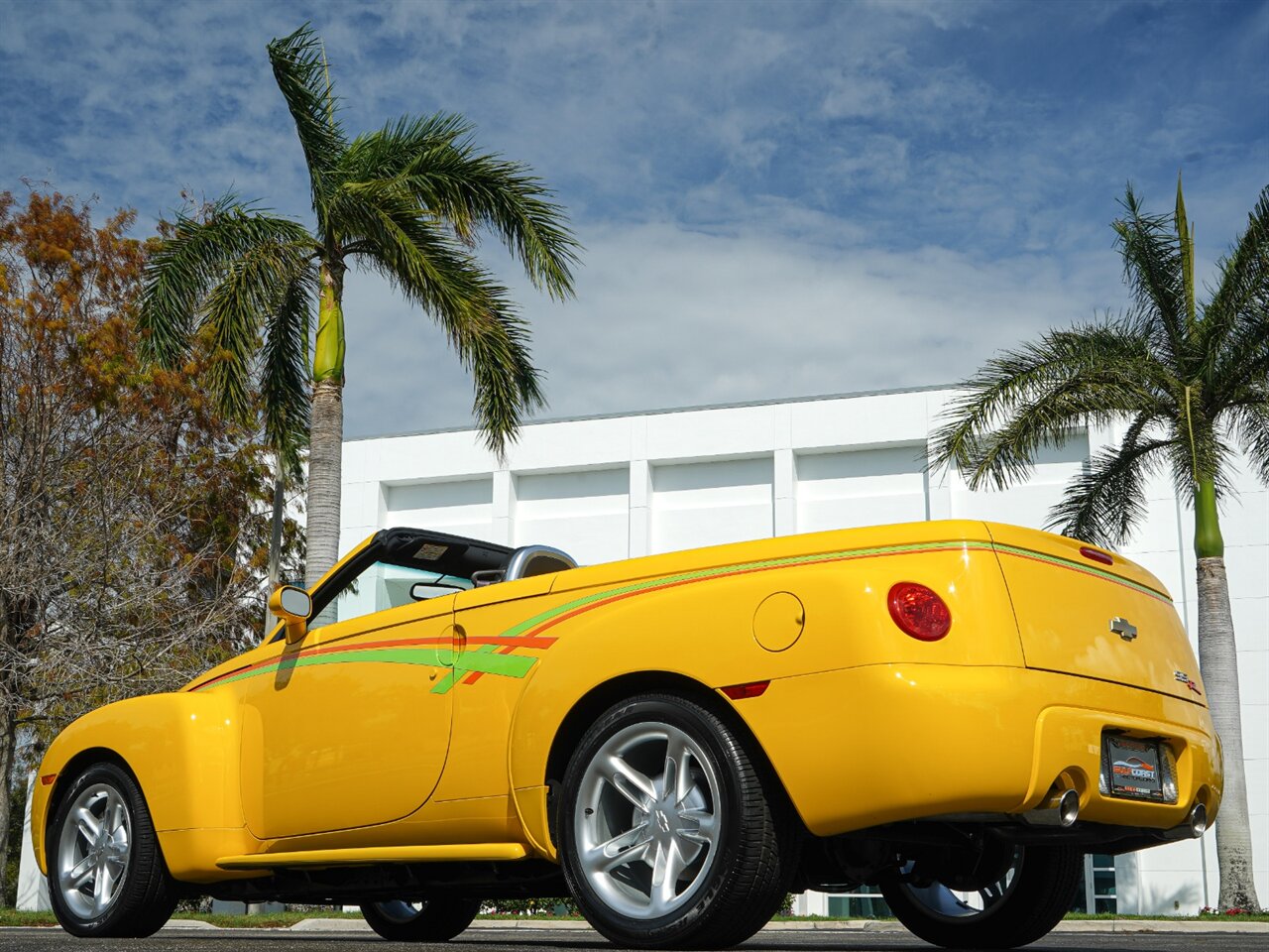 2003 Chevrolet SSR LS   - Photo 17 - Bonita Springs, FL 34134