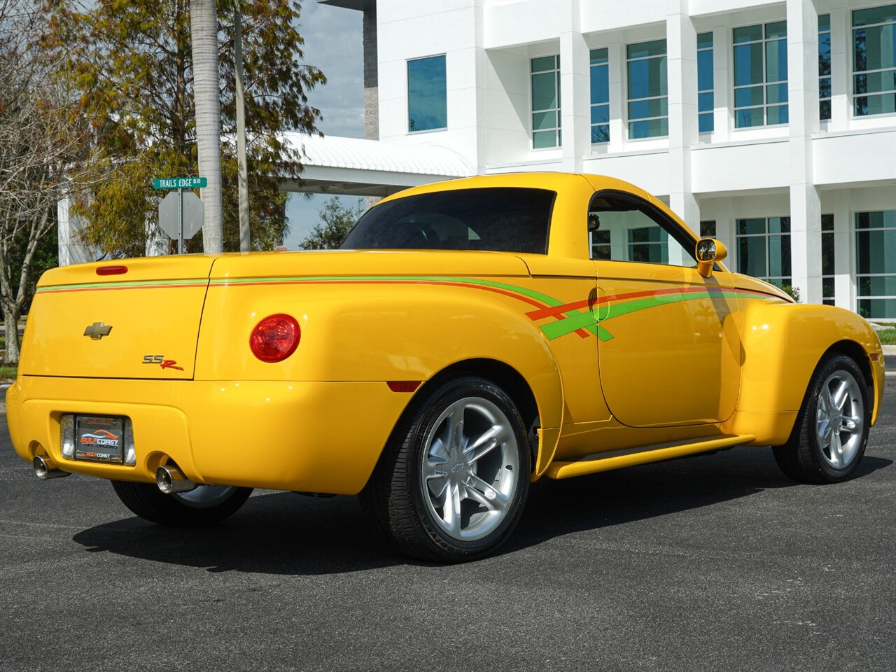 2003 Chevrolet SSR LS   - Photo 27 - Bonita Springs, FL 34134