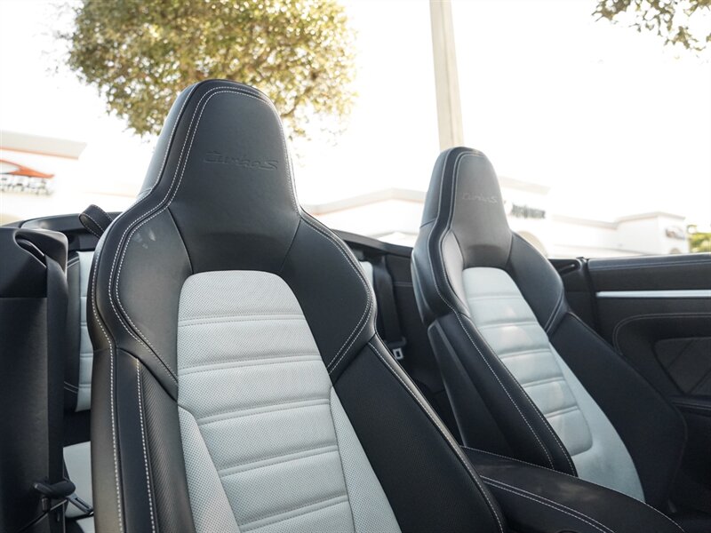 2022 Porsche 911 Turbo S Cabriolet   - Photo 35 - Bonita Springs, FL 34134