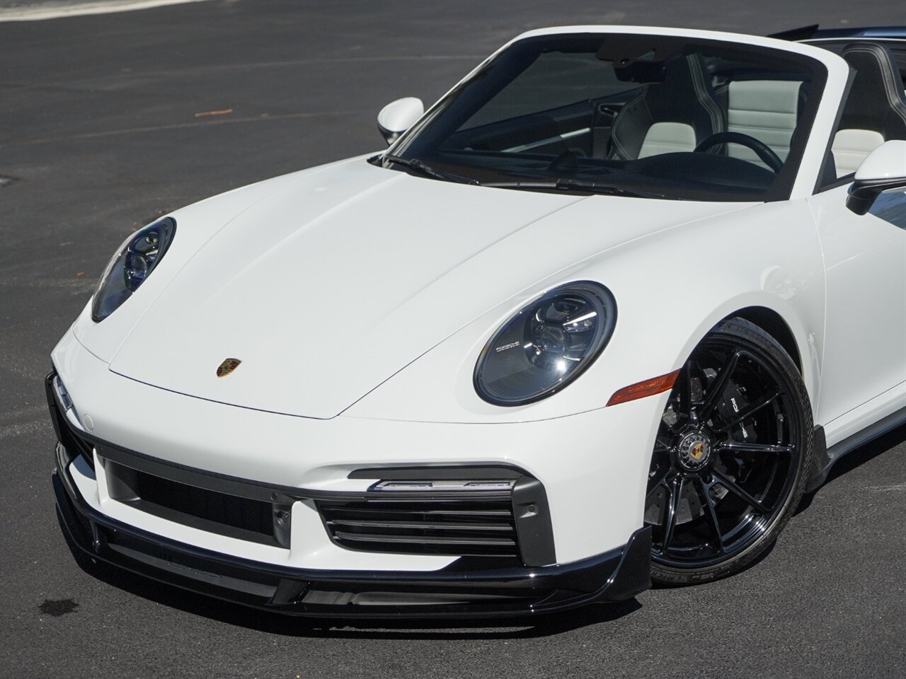 2022 Porsche 911 Turbo S Cabriolet   - Photo 7 - Bonita Springs, FL 34134