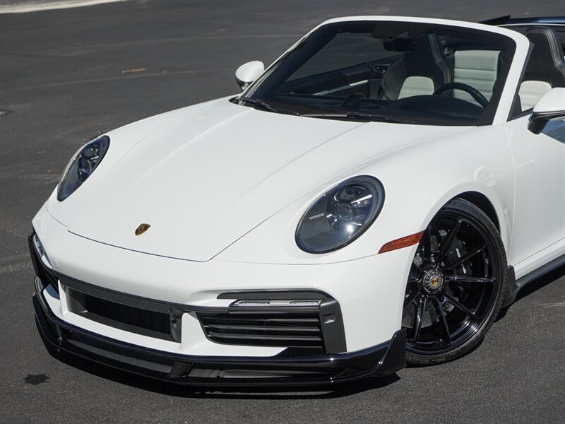 2022 Porsche 911 Turbo S Cabriolet   - Photo 8 - Bonita Springs, FL 34134