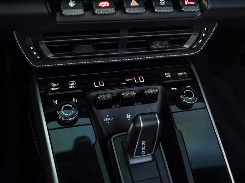 2022 Porsche 911 Turbo S Cabriolet   - Photo 18 - Bonita Springs, FL 34134