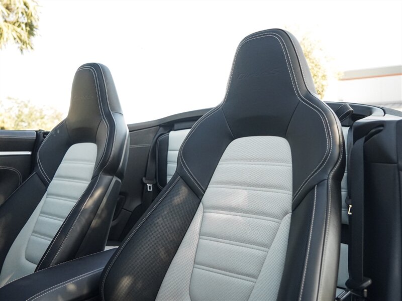 2022 Porsche 911 Turbo S Cabriolet   - Photo 22 - Bonita Springs, FL 34134