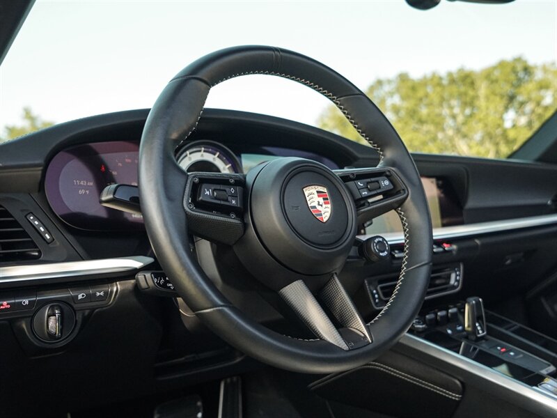 2022 Porsche 911 Turbo S Cabriolet   - Photo 12 - Bonita Springs, FL 34134