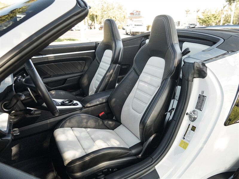 2022 Porsche 911 Turbo S Cabriolet   - Photo 21 - Bonita Springs, FL 34134