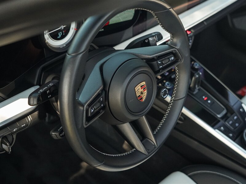 2022 Porsche 911 Turbo S Cabriolet   - Photo 31 - Bonita Springs, FL 34134