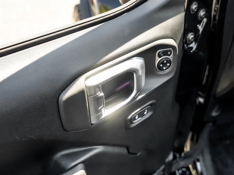 2023 JEEP Wrangler Unlimited - Photo 26 - Bonita Springs, FL 34134