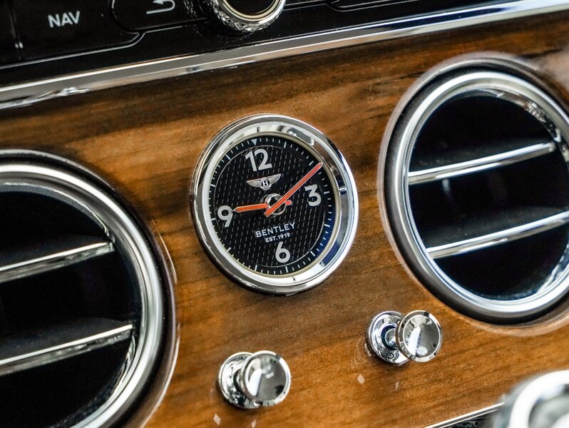 2021 Bentley Continental GT V8   - Photo 16 - Bonita Springs, FL 34134