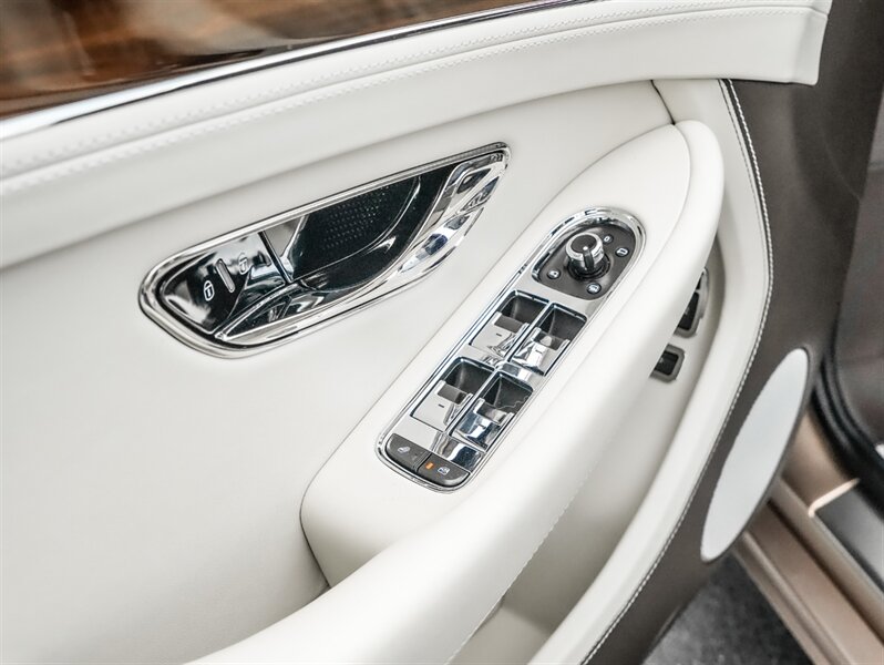 2021 Bentley Continental GT V8   - Photo 23 - Bonita Springs, FL 34134