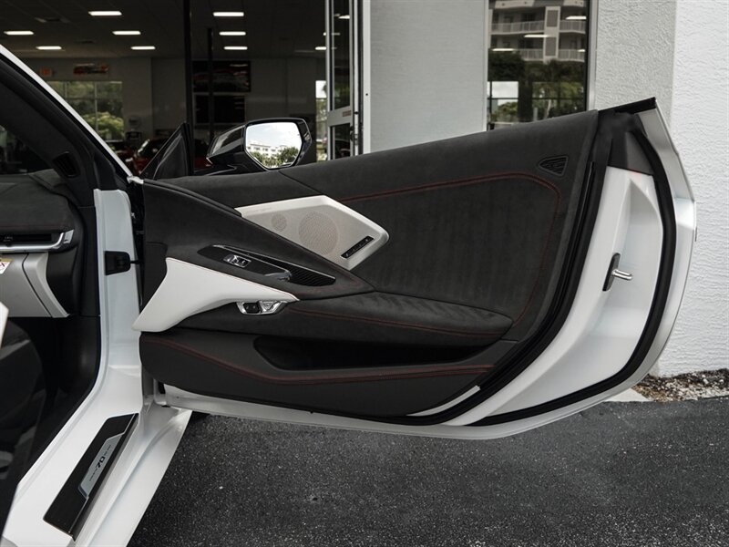 2023 Chevrolet Corvette Stingray 70th Anniversary - Photo 36 - Bonita Springs, FL 34134