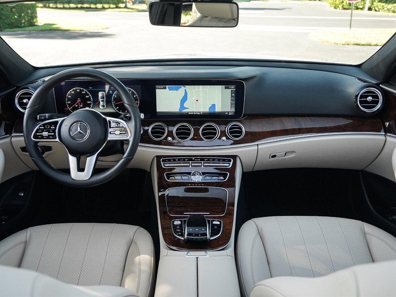 2019 Mercedes-Benz E 300   - Photo 28 - Bonita Springs, FL 34134