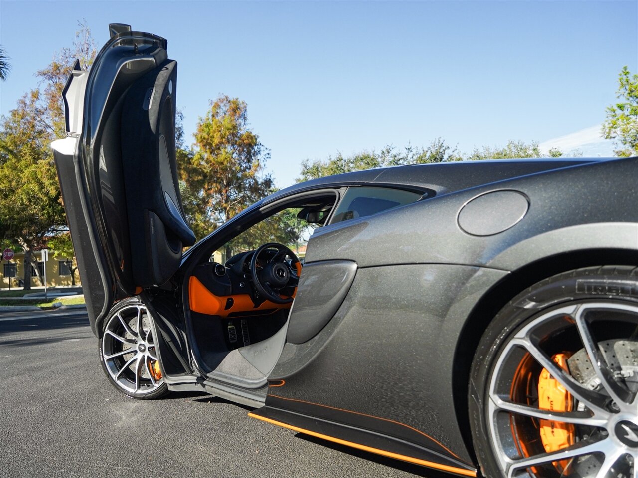 2019 McLaren 570GT   - Photo 46 - Bonita Springs, FL 34134