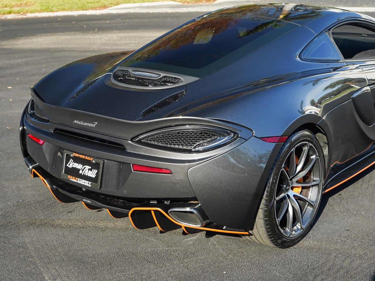 2019 McLaren 570GT   - Photo 56 - Bonita Springs, FL 34134