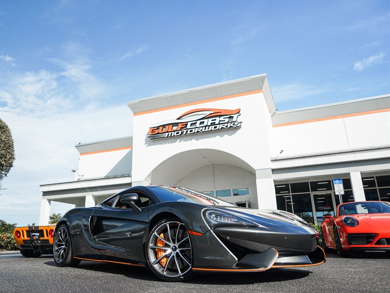 2019 McLaren 570GT   - Photo 71 - Bonita Springs, FL 34134