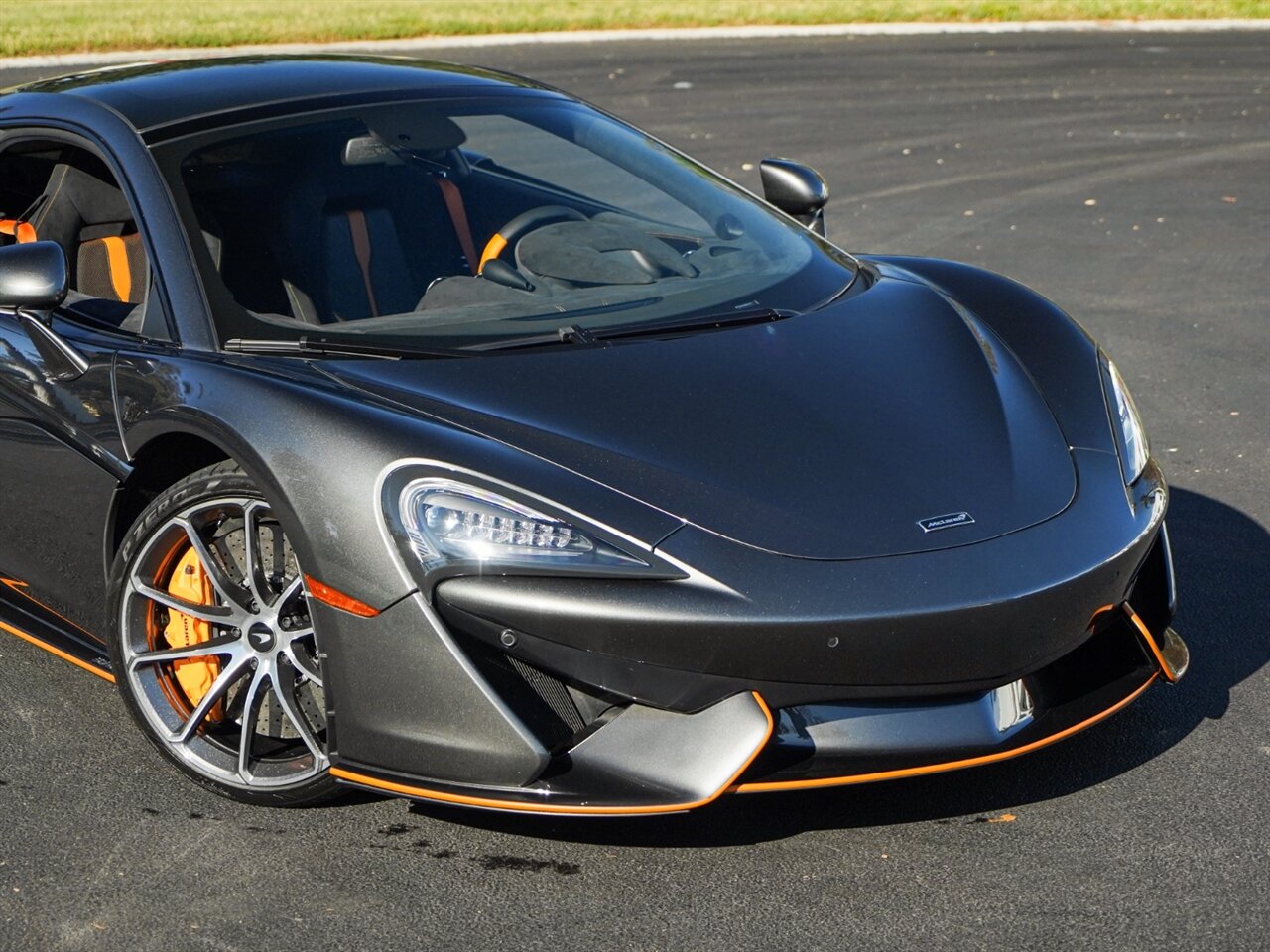 2019 McLaren 570GT   - Photo 67 - Bonita Springs, FL 34134