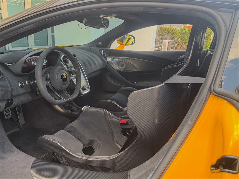 2019 McLaren 600LT - Photo 25 - Bonita Springs, FL 34134
