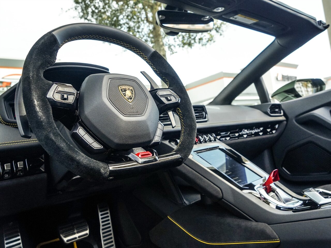 2021 Lamborghini Huracan LP 610-4 EVO Spyder   - Photo 13 - Bonita Springs, FL 34134