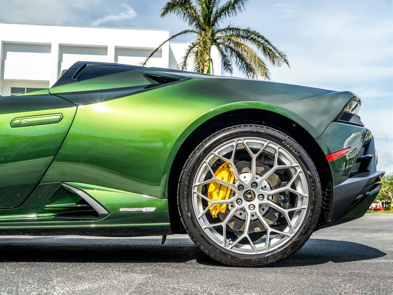 2021 Lamborghini Huracan LP 610-4 EVO Spyder   - Photo 34 - Bonita Springs, FL 34134