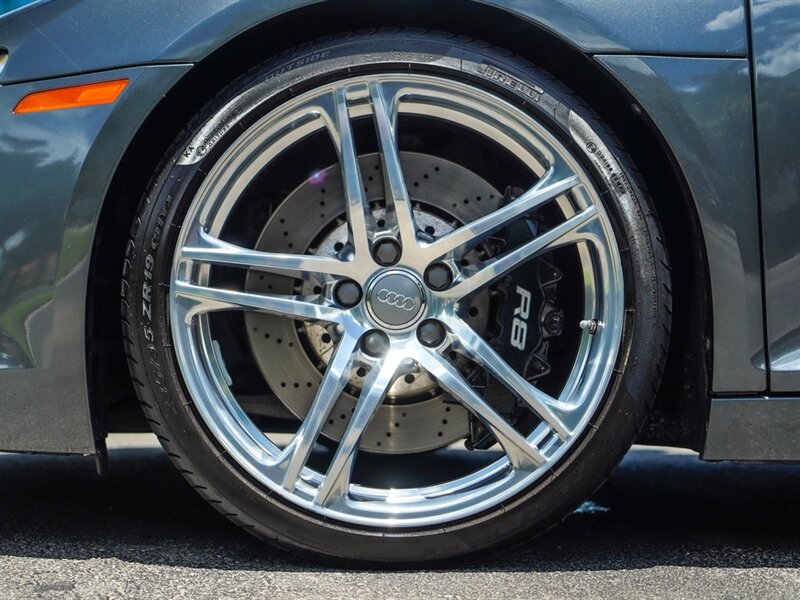 2011 Audi R8 4.2 quattro Spyder   - Photo 31 - Bonita Springs, FL 34134