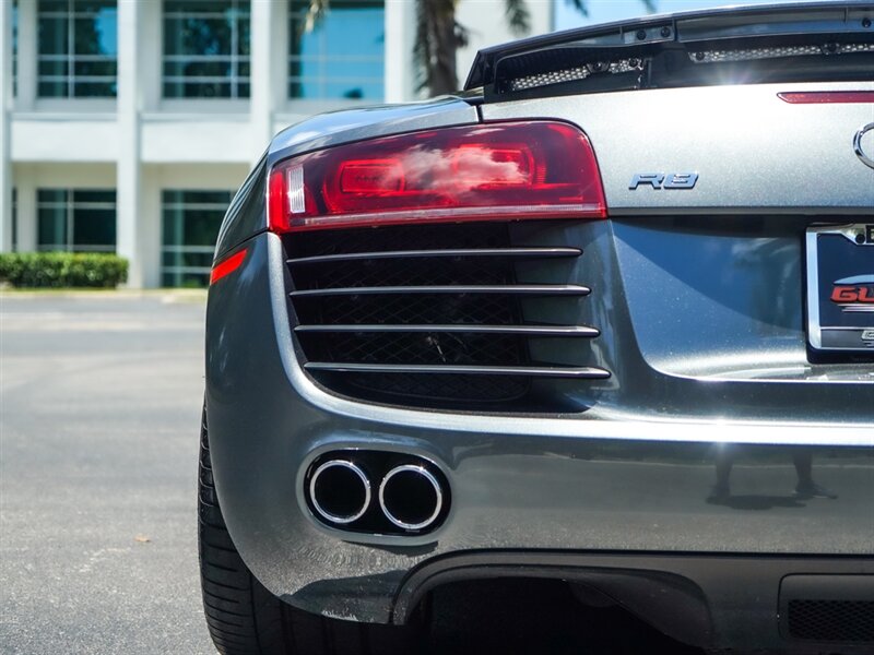 2011 Audi R8 4.2 quattro Spyder   - Photo 36 - Bonita Springs, FL 34134