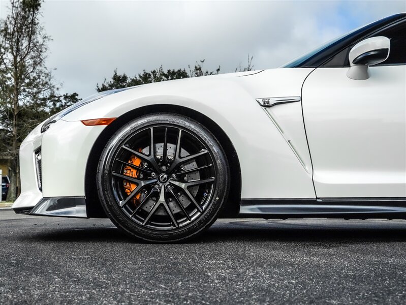 2018 Nissan GT-R Premium   - Photo 39 - Bonita Springs, FL 34134