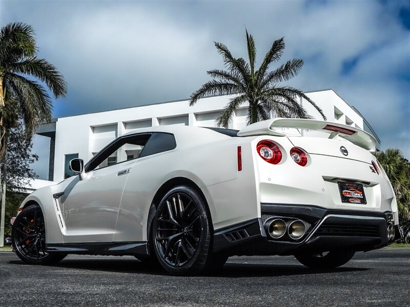 2018 Nissan GT-R Premium   - Photo 43 - Bonita Springs, FL 34134