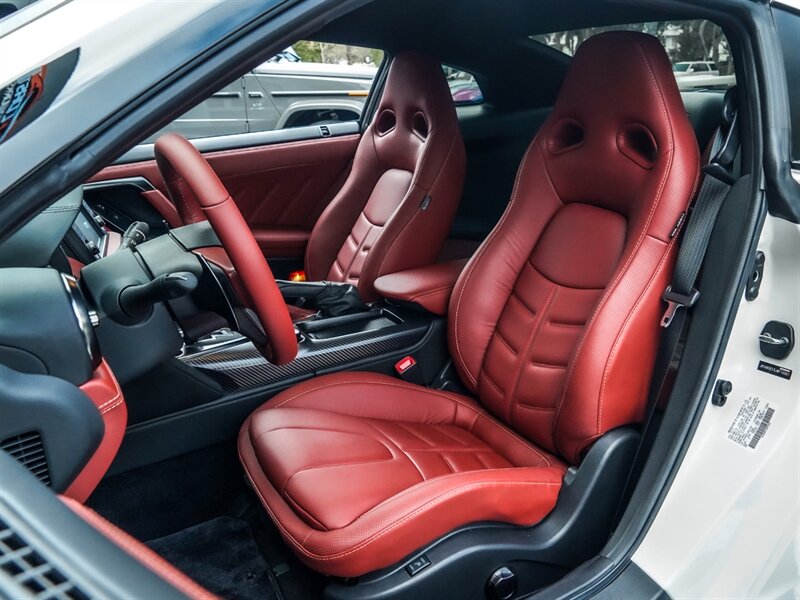 2018 Nissan GT-R Premium   - Photo 19 - Bonita Springs, FL 34134