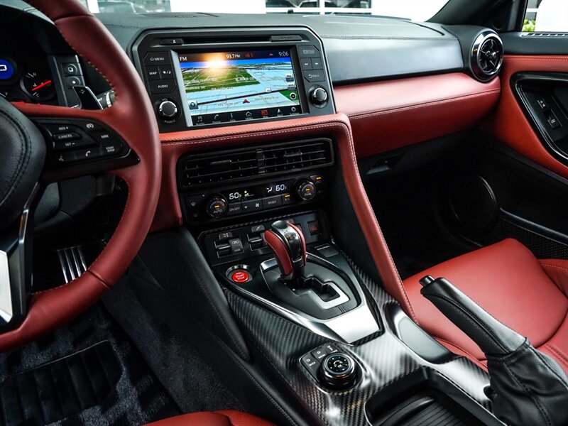 2018 Nissan GT-R Premium   - Photo 15 - Bonita Springs, FL 34134