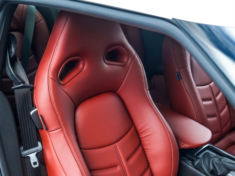 2018 Nissan GT-R Premium   - Photo 31 - Bonita Springs, FL 34134