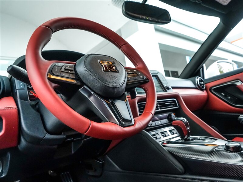 2018 Nissan GT-R Premium   - Photo 13 - Bonita Springs, FL 34134