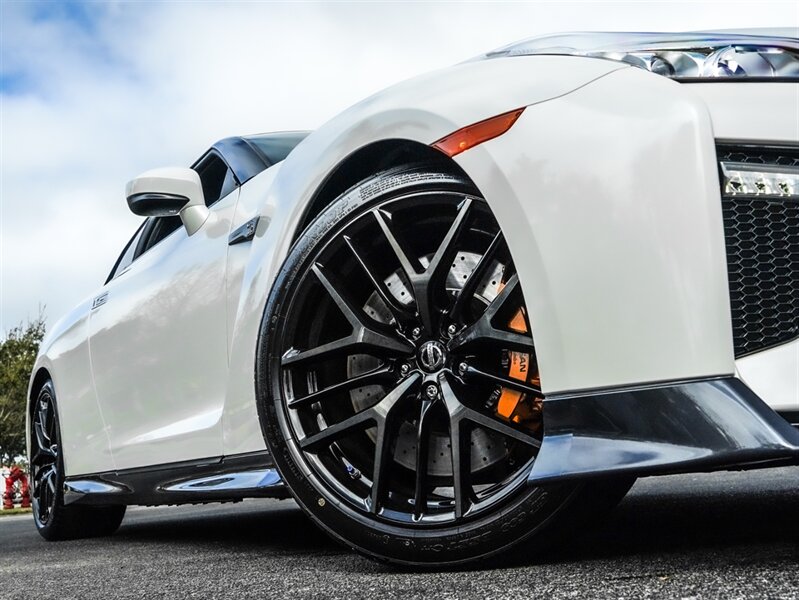 2018 Nissan GT-R Premium   - Photo 55 - Bonita Springs, FL 34134