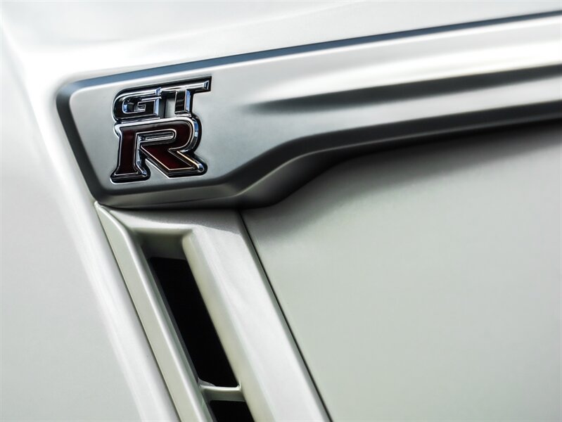 2018 Nissan GT-R Premium   - Photo 42 - Bonita Springs, FL 34134