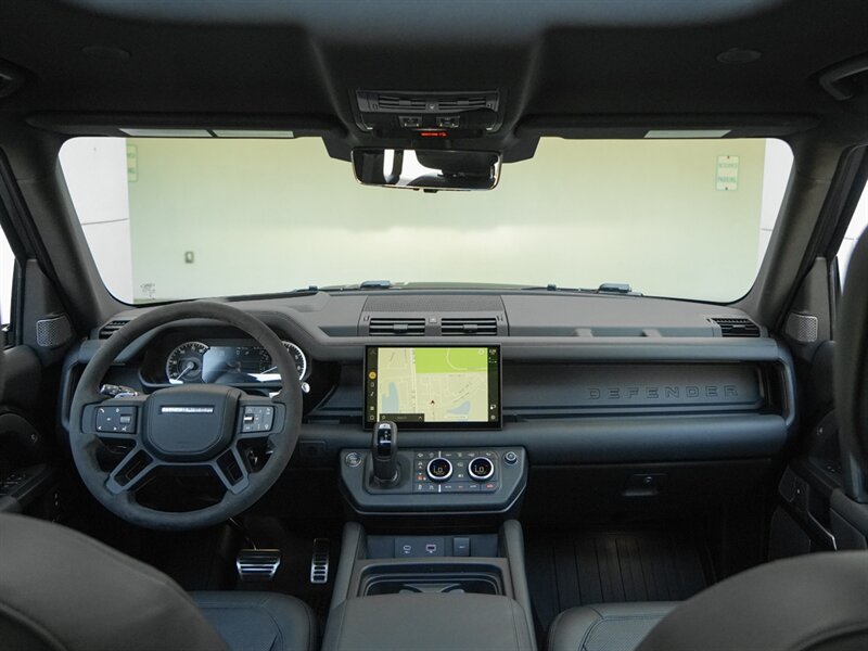 2023 Land Rover Defender 110 V8 Carpathian Edition - Photo 31 - Bonita Springs, FL 34134