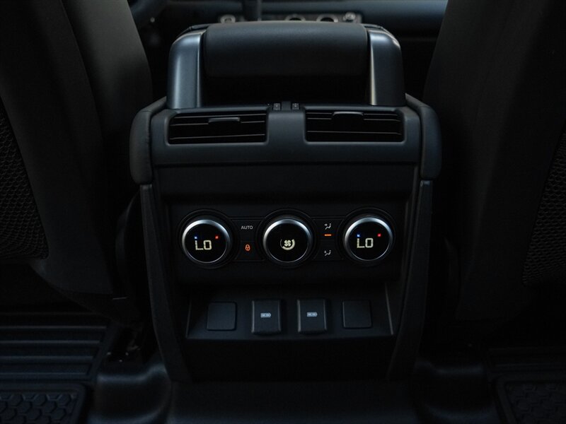 2023 Land Rover Defender 110 V8 Carpathian Edition - Photo 30 - Bonita Springs, FL 34134