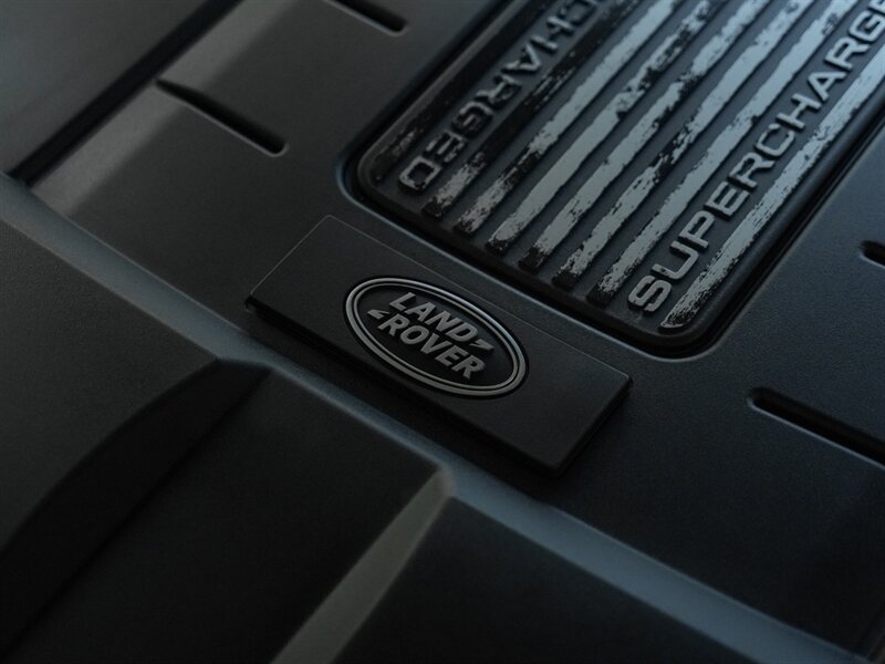 2023 Land Rover Defender 110 V8 Carpathian Edition - Photo 41 - Bonita Springs, FL 34134