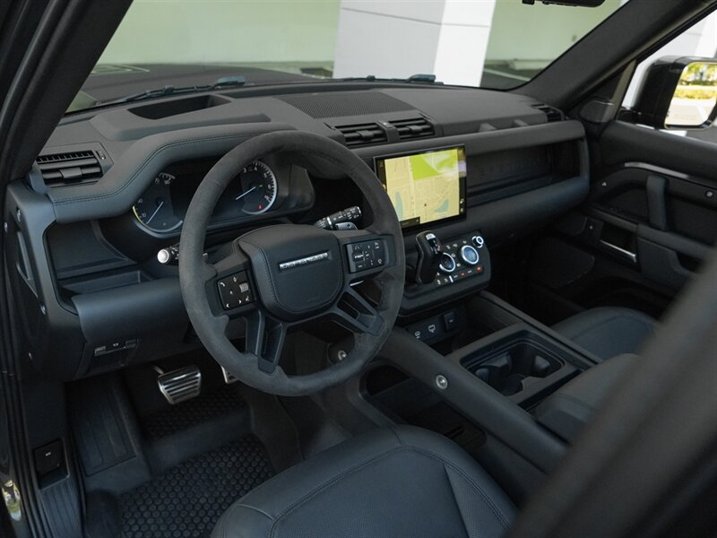 2023 Land Rover Defender 110 V8 Carpathian Edition - Photo 25 - Bonita Springs, FL 34134