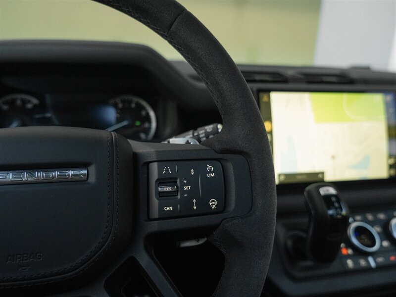 2023 Land Rover Defender 110 V8 Carpathian Edition - Photo 14 - Bonita Springs, FL 34134