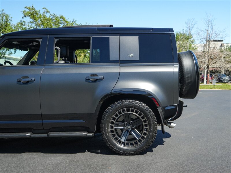 2023 Land Rover Defender 110 V8 Carpathian Edition - Photo 49 - Bonita Springs, FL 34134