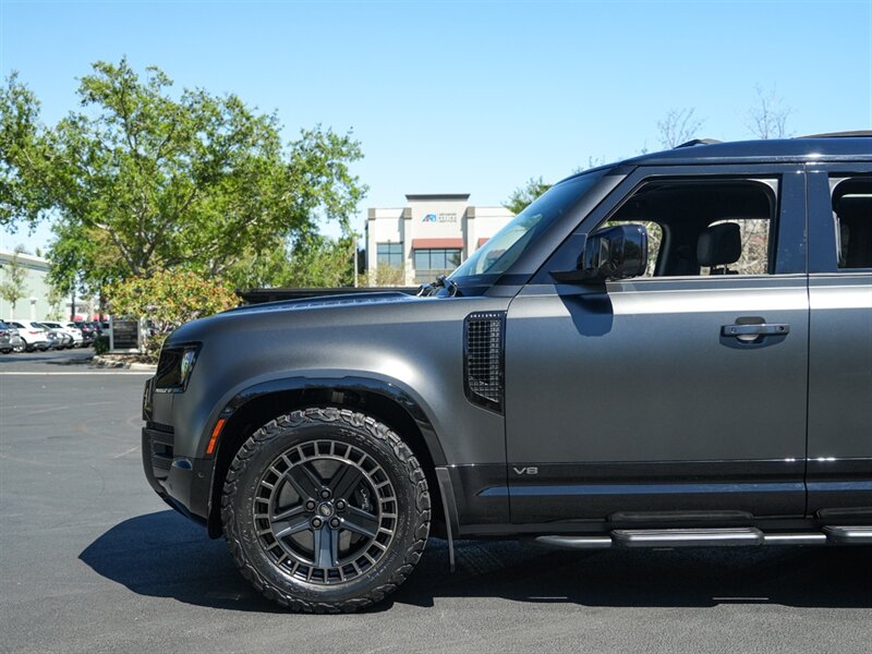 2023 Land Rover Defender 110 V8 Carpathian Edition - Photo 46 - Bonita Springs, FL 34134