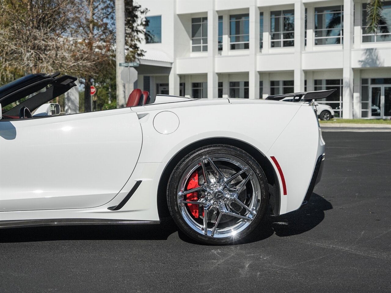 2019 Chevrolet Corvette ZR1   - Photo 49 - Bonita Springs, FL 34134