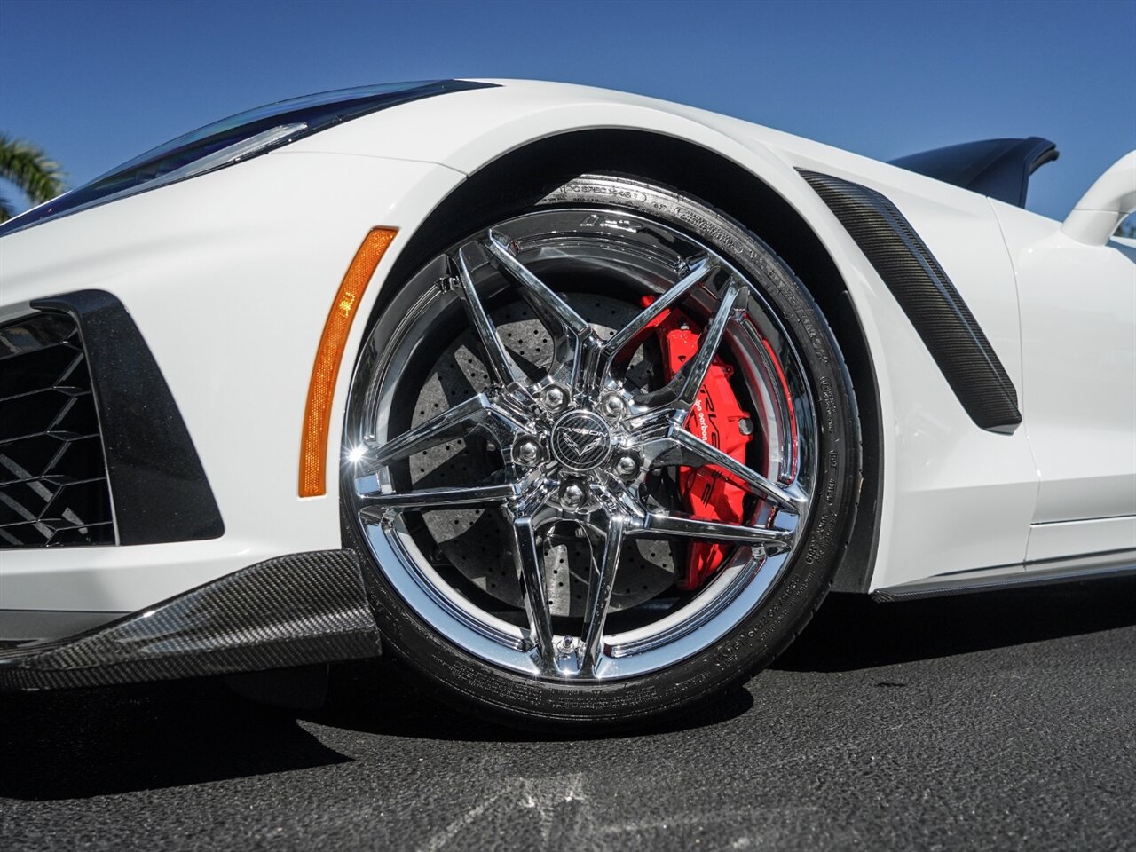 2019 Chevrolet Corvette ZR1   - Photo 15 - Bonita Springs, FL 34134