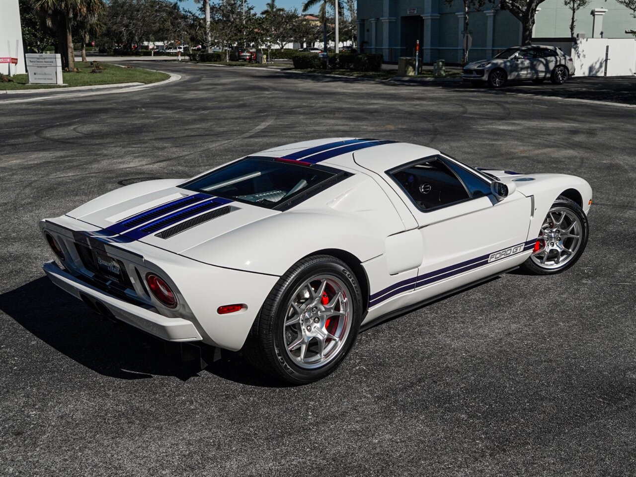 2005 Ford GT   - Photo 72 - Bonita Springs, FL 34134