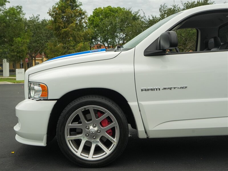 2005 Dodge Ram 1500 SRT-10 2dr Regular Cab   - Photo 40 - Bonita Springs, FL 34134